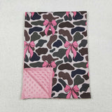Bow Pattern Camo Pink Blankets