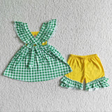 Promotional Tractor Embroidery Green Plaid Yellow Girls Shorts Sets