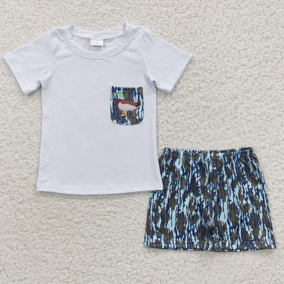 Duck Camo Pocket White Boys Shorts Sets