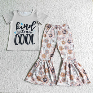 Promotional Kind is the new cool Letters Floral Girls Short Sleeve+Trousers Sets