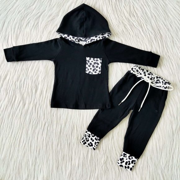 Promotional White Leopard Print Black Boys Fall Hoodie Sets